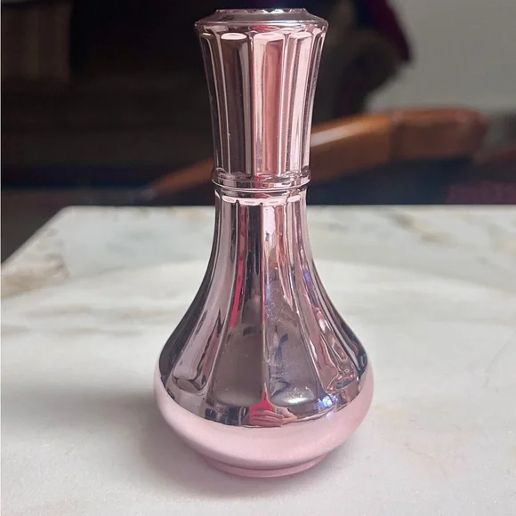 Benefit Bathina “Just Confess You’re Obsessed”Body Misty Spray 1.7 Oz. (90%)